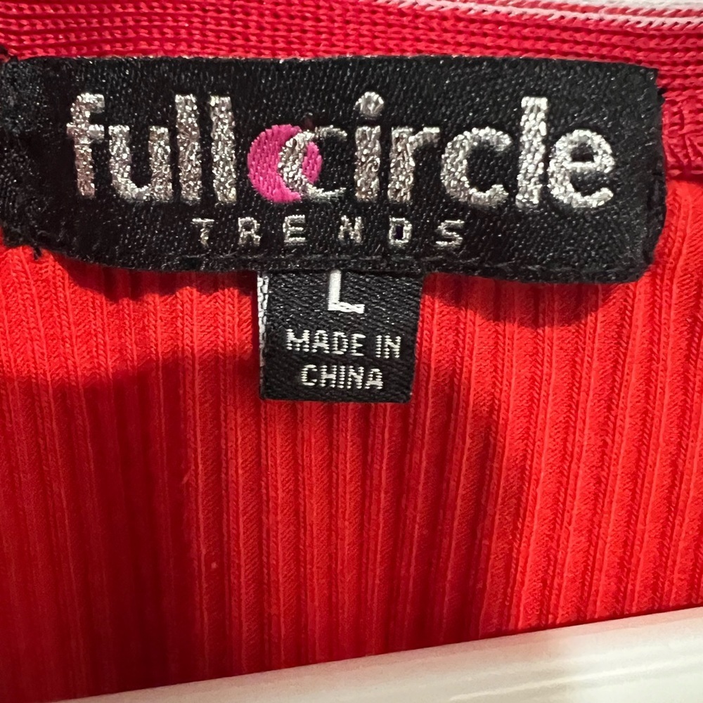 EUC Full Circle size large v-neck red crop top ribbed - Picture 3 of 5